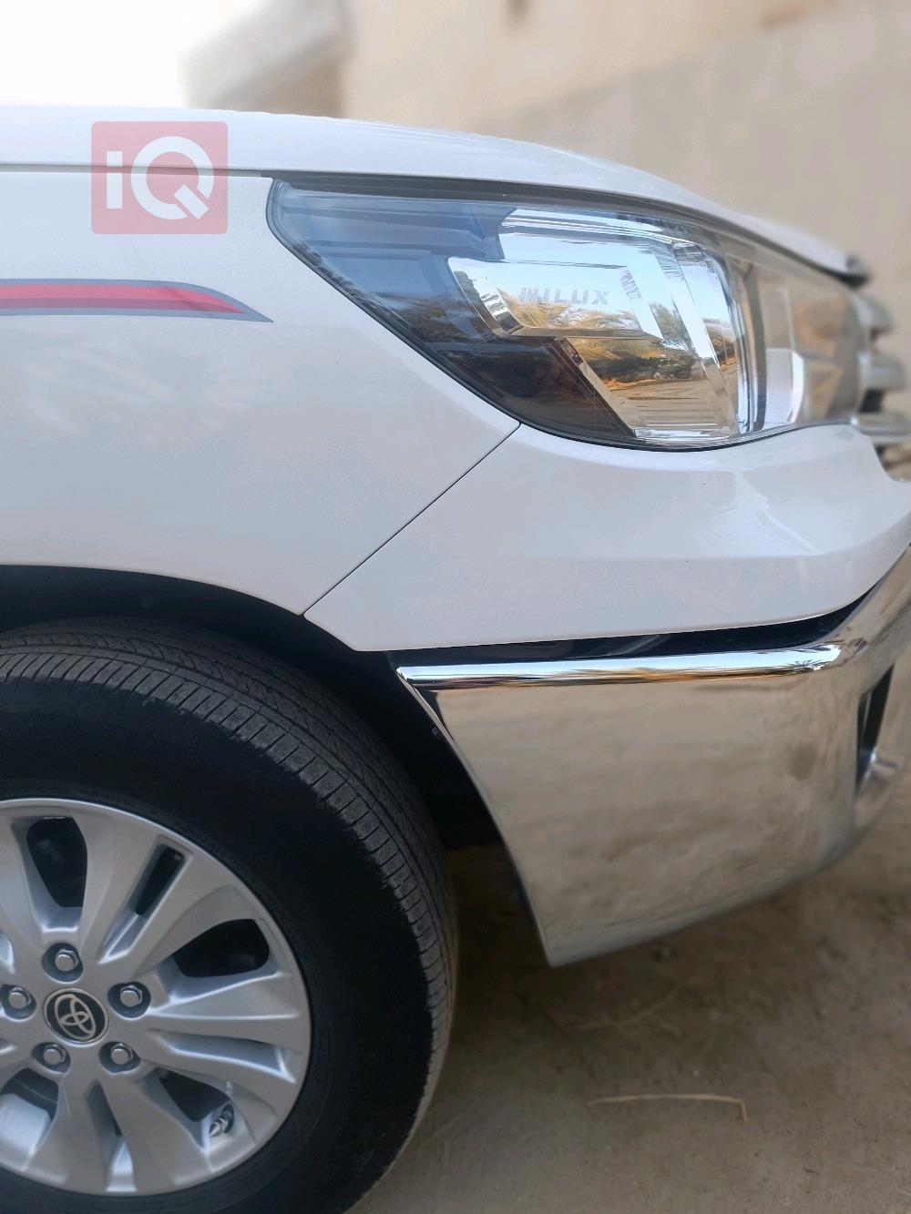 تويوتا هايلوكس